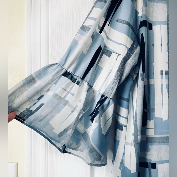 ALFANI women’s 3/4 Flared Sleeve 1/2 Button Front Sz L - Picture 2 of 8